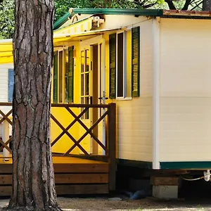  Campeggio Mareblue Mobilhomes On Mare E Pineta